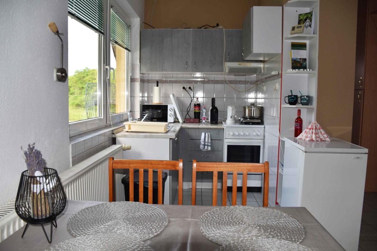 Pilikan Apartments - Park, Agroturism, Vineyard & Farm Cserszegtomaj Dış mekan fotoğraf