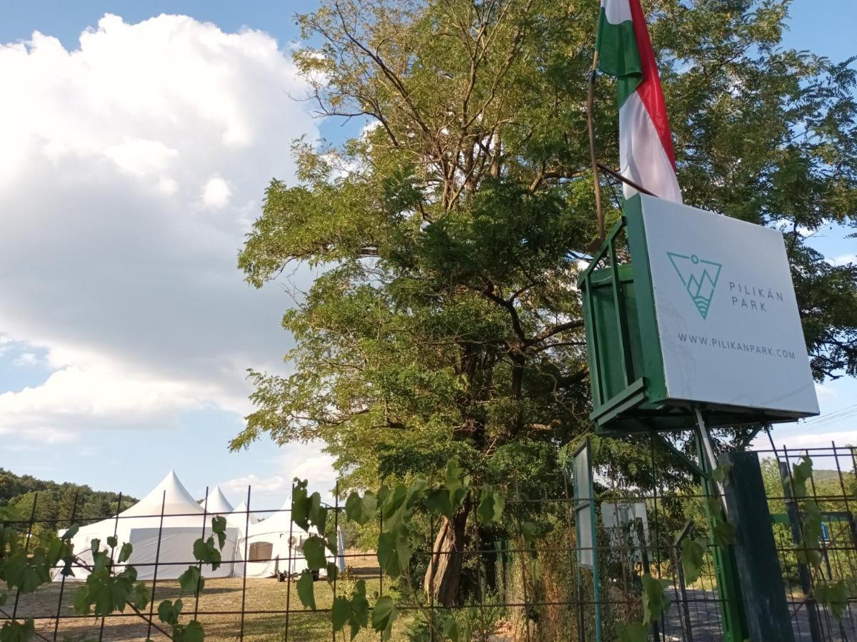 Pilikan Apartments - Park, Agroturism, Vineyard & Farm Cserszegtomaj Dış mekan fotoğraf